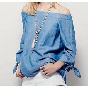 Free People Off Shoulder Top - S / M